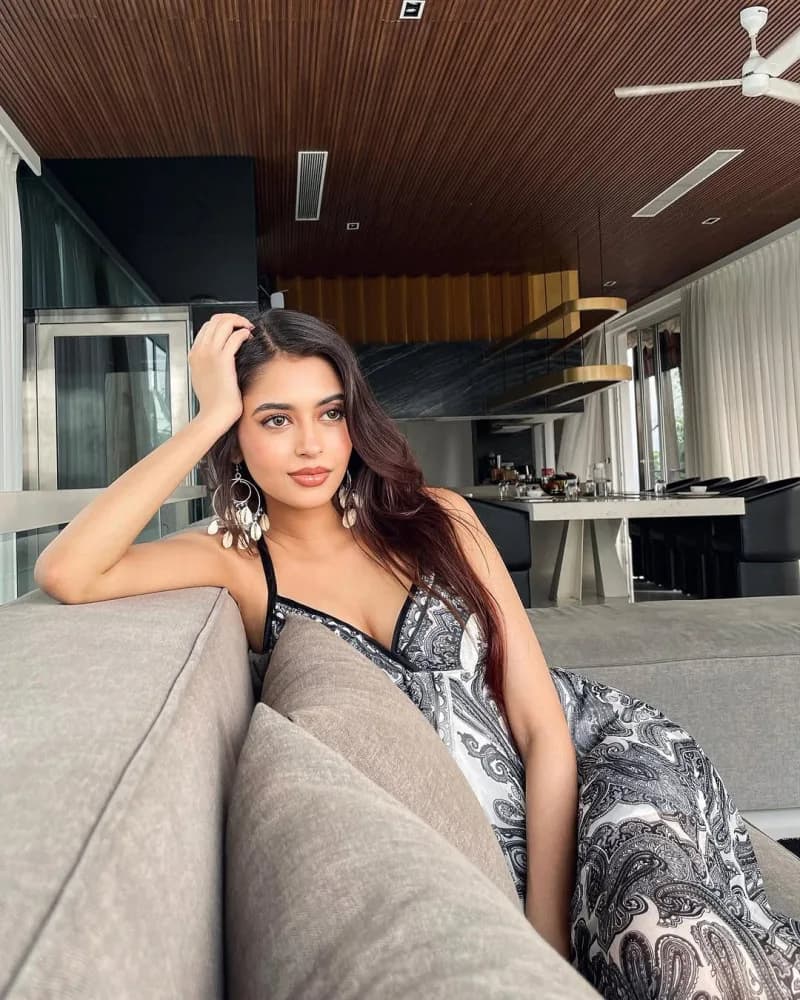 Komal — Outcall in Jayanagar