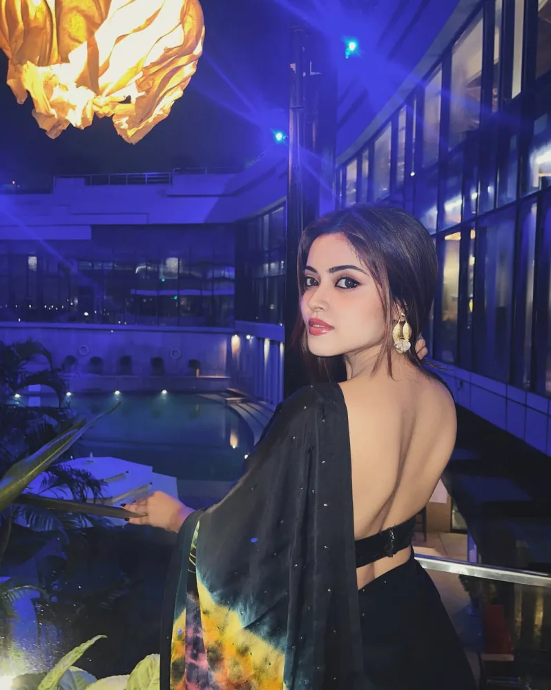 Anika — Russian in Yelahanka